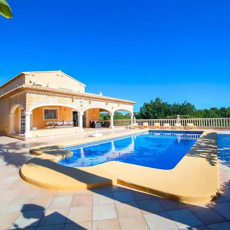 בית נופש Del Pozo By Interhome קלפה