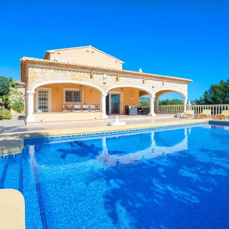 בית נופש Del Pozo By Interhome *